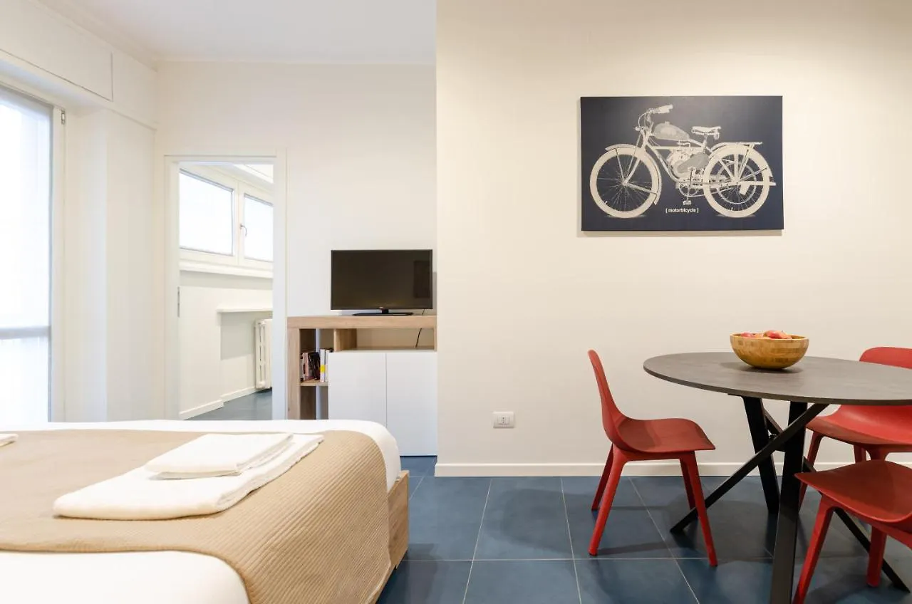 Velasquez Apartments - A - San Siro Milaan Italië